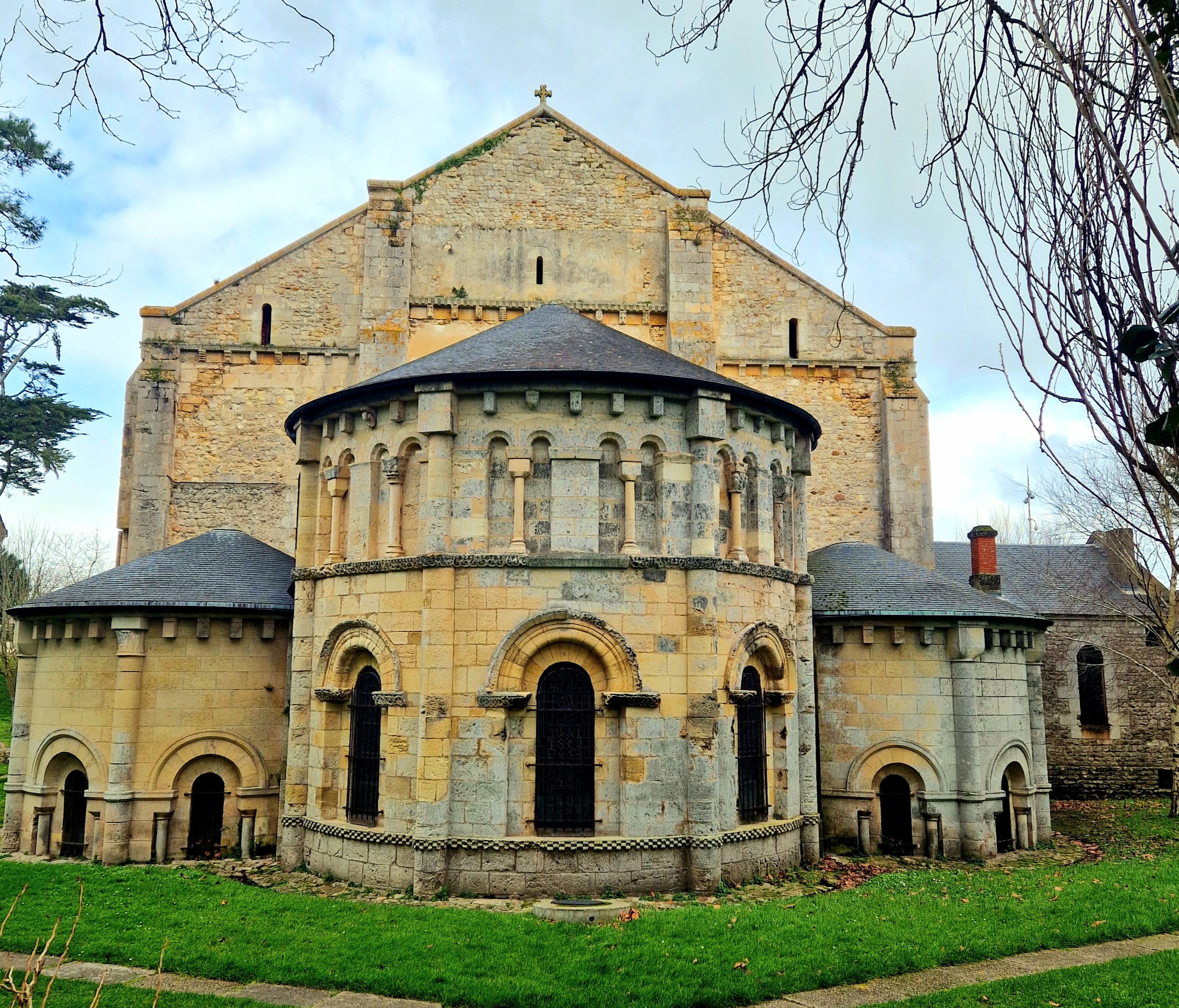Basilique Notre-Dame de la Fin des Terres